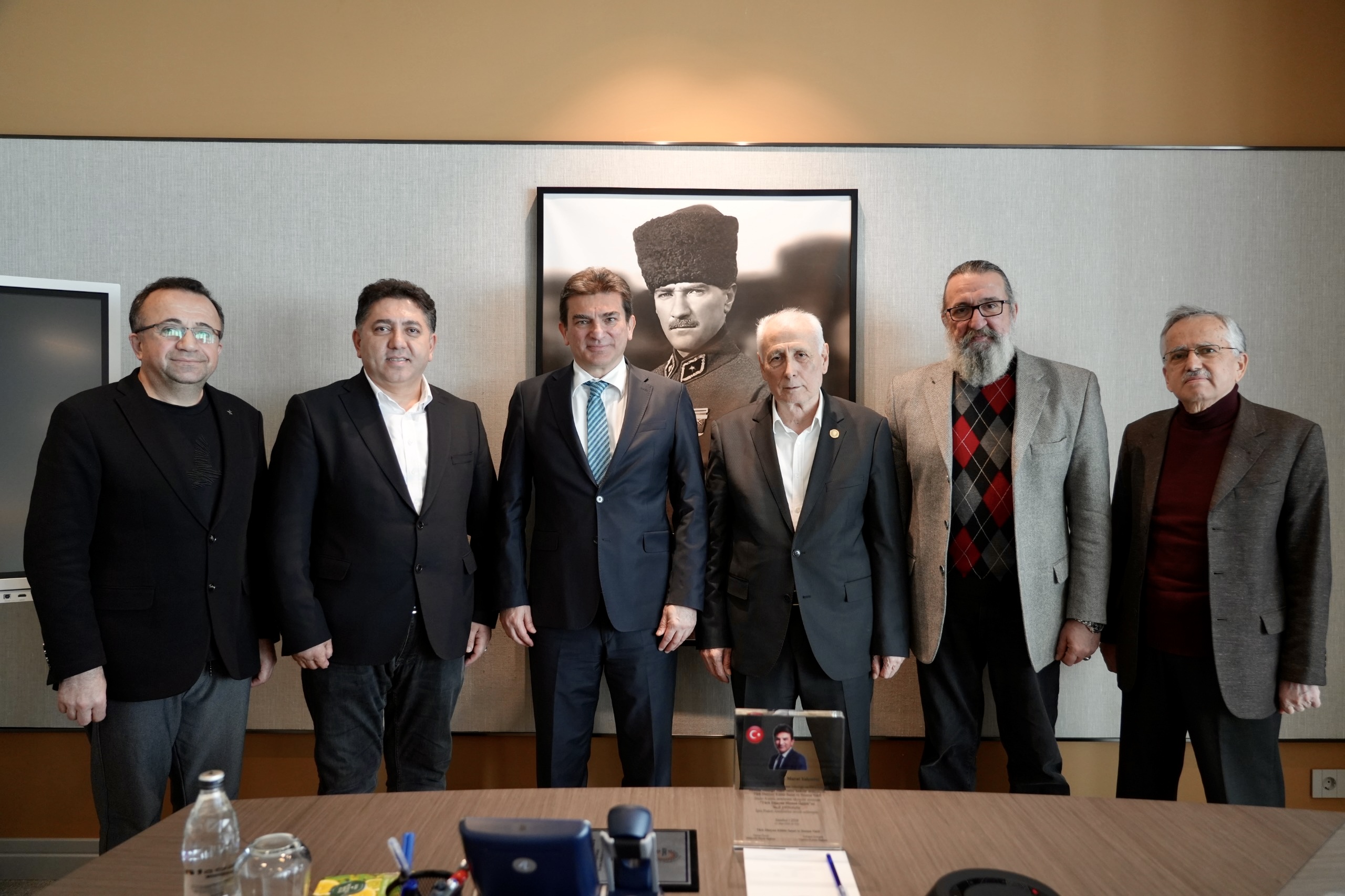 Prof. Dr. Murat Yalçıntaş Hizmet Ödülü